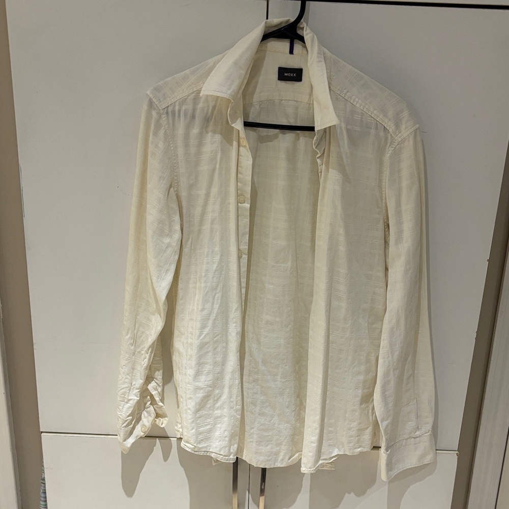Mexx Men's Off-White Casual Button Down Shirt